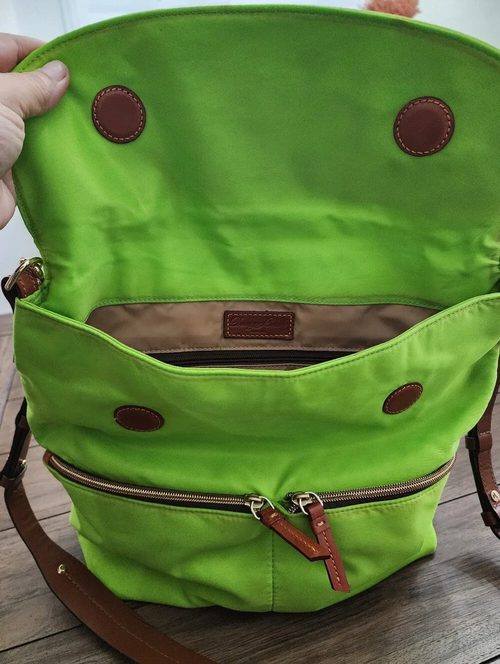 Dooney & Bourke Lime Green Nylon Tote W Leather Zipper Pulls